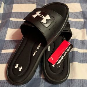 🛑Under Armour Sandals🛑